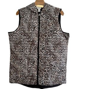 CHICO’S Animal Print Leopard Hooded Zip Front Puff Vest Front Pockets Size 2/L